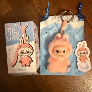 Authentic - Pop Mart - Pin For Love Series - Labubu - Letter U